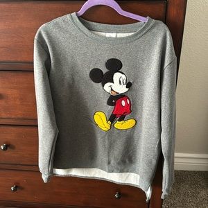 Brand New w/tags Mickey Mouse Embroidered sweatshirt. Size Large